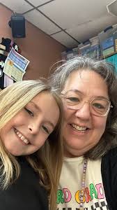 When you want to take a selfie with your teacher!