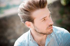 The style works well with medium thickness hair and angular faces. 37 Best Haircuts For Men With Thick Hair High Volume In 2020