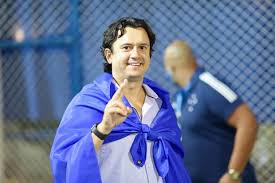 Airton é opção para vaga de arthur caíke. Quem Fala Que O Cruzeiro Vai Acabar Nao Conhece A Historia Do Clube Diz Presidente Da Raposa Esporte News Mundo
