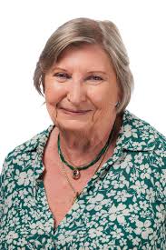 Kay Elder's Instagram, Twitter & Facebook