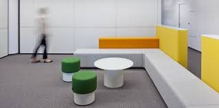 At61 1904 3002 3457 3201. Raiffeisen Bank International Bene Buromobel