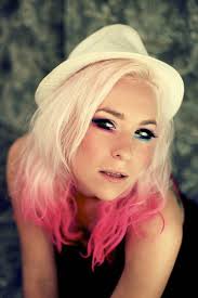 Jennifer (Singer): Breath-taking vocalist!