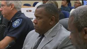 DA drops charges against former LCPD Deputy Chief TJ Bell