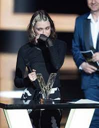 Publié le 15 février 2020 à 00h31 modifié le 15 février 2020 à 06h03. Gagnants Victoires De La Musique 2021 Julien Dore Pomme Benjamin Biolay Decouvrez Toutes Les Stars De La Soiree Elle