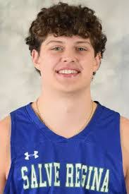 Jesse Doherty's Instagram, Twitter & Facebook