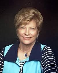 Maxine Quinn's Instagram, Twitter & Facebook