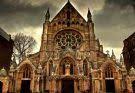 Neyzen Tevfik Ve Hiclik Makami Keyifhane In 2020 Cathedral Landmarks Barcelona Cathedral