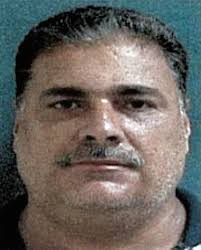 Presentan cargos por violencia de género contra agente de la policía