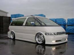 this body kit makes it remind me of a eurovan obviously with a different body but the kit makes it look as tall toyota previa toyota van chevy astro van