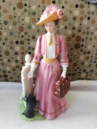 vintage avon 1983 mrs albee porcelain presidents award figurine vintage avon vintage vintage collection pinterest