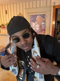 Samuel Memnon Hilaire (@samuelmemnon) • Instagram photos and videos