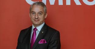 Listopadu 1967 opava) je český odborář, od dubna 2014 předseda čmkos, v letech 2005 až 2014 předseda odborového svazu kovo. Josef Stredula Levna Prace Jako Konkurencni Vyhoda Ceske Republiky Je Prekonana Reflex Cz