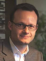 Nicolas HOFFMANN (Universal Pictures Video)