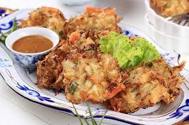 Tambahkan semua bahan isian, aduk rata. Resep Bakwan Sayur Renyah Nan Garing