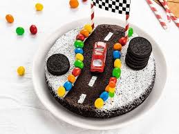 Die Autostrecke Recettes Sucrees Autostrecke Die Recettes Sucrees Mottoparty Cars Birthday Cake Kids Cake Cake