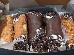Best gluten free friendly restaurants in boston: Munch On The Most Delicious Cannolis In Boston At Mike S Pastry In The North End Mike S Pastry Delicious Pastry