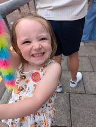 Thank you so much to the couple that stopped at the lights