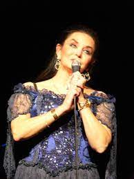 See crystal gayle pictures, photo shoots, and listen online to the latest music. Crystal Gayle Wikipedia