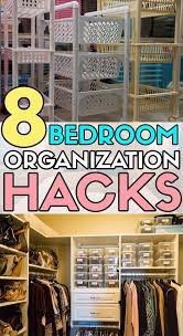 Rolling towels instead of folding them is an easy way to fit more in a small space. 8 Einfache Schlafzimmer Organisation Hacks Die Jedes Madchen Wissen Sollte Bedroom Organization Diy Organization Bedroom Small Bedroom Organization