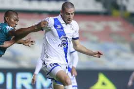 Latest on puebla forward santiago ormeño including news, stats, videos, highlights and more on espn. Santiago Ormeno En Su Paso Por El Peru Asi Le Fue Cuando Vistio La Camiseta De Real Garcilaso En La Liga 1 En 2019 Real Garcilaso Cusco Fc Seleccion