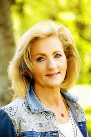 Amazon.com: Becky Elder: books, biography, latest update