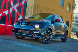 The 2014 Nissan Juke Nismo Rs Is The King Of The Juke Family Combining Sporty Design With Enhanced Performance It Offe Nissan Juke Nissan Juke Nismo Nissan