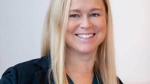 Nancy Hooper's Instagram, Twitter & Facebook