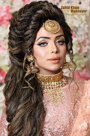 Pin By Pritto On Bridal Indian Bride Makeup Indian Bridal Hairstyles Indian Bridal Makeup