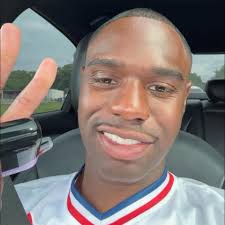 It looks like it won't have to be a long, long time until Madonna and Elton  John see each other again. ❤️ More about their reunion in the comments  below. ⬇️