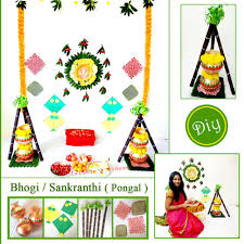 Bhogi Pallu Decoration Sankranthi Pongal Sankranthi Bhogi Photoshoot Baby In 2021 Decor Diy Decor Holiday Decor