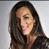 Mandy Hilliard's Instagram, Twitter & Facebook