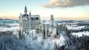 Photo and film shootings are basically subject to approval and charges. Bavaria Neuschwanstein Castle In Winter That S Great Cinema Archyde