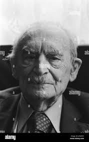 Sr 17 hi-res stock photography and images