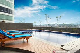 Thanks to covid no gifts exchanged, have to wait till 2021#corona #covid19 #anniversary #celebration. Celebrate Valentine S Day Get Love Get Promos Antara News Makassar