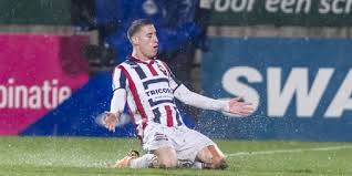 Vereniging willem ii zoekt technisch jeugdcoördinator taken de amateurvereniging willem ii is op zoek naar een eindverantwoordelijke voor de uitvoering van het technisch jeugdbeleid van haar. Tsimikas Helps Willem Ii Win With Acrobatic Goal Agonasport Com