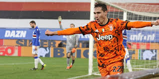 Juventus youth vs sampdoria youth. Man Of The Match Sampdoria Vs Juventus Federico Chiesa Bola Net