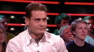 Toch sluit hij niet uit dat ze ooit weer bij elkaar komen. Douwe Bob Openhartig Over Liefdesverdriet In Dwdd Linda Nl