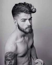 Ehrfurchtig Haircut Fur Semi Curly Hair Male Neue Haare Modelle Curly Hair Men Mens Haircuts Fade Top Hairstyles For Men