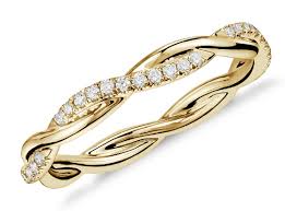 Since 14 karat gold is only 58.3 percent gold, multiply the total pennyweight by 0.583; 14k Vs 18k Gold Which Should You Buy The Diamond Pro