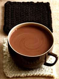 C Est L Automne Un Bon Chocolat Chaud Ca Vous Dit Le Chocolat Chocolat Recettes De Cuisine Et Recette Chocolat