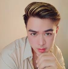 Aiden Cohen's Instagram, Twitter & Facebook