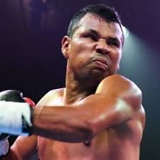 Thomas Galbraith vs. Berman Sanchez, Momentum