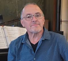 Tom Roberts (pianist)