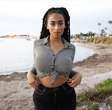 Join Naomi-Berlin Live Sex Chat - Profiles, Reviews, & Porn