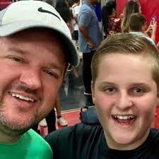 Lauren kuykendall (@La_kuyk_)