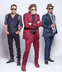 Tristeza nacional músico banda titãs nos deixa.lembra dele? Titas Recorrem Ao Apelo Popular De Sonifera Ilha Primeiro Hit Da Banda Pagina Zero