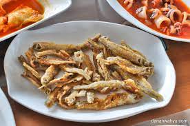 Nasi goreng paling mewakili hidangan khas malaysia yang mudah disiapkan. Ikan Bilis Goreng Dananwahyu Com