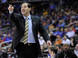 Scott Drew's success at Baylor; early POY picks; more