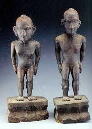 In the centre for contemporary art, artists, visitors, experts, researchers and the public, will meet as in a contemporary zouk, without an obvious spatial hierarchy. Balule Ifugao Northern Luzon Fall Arts And Crafts Filipino Art Arts And Crafts