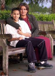 After his wife linda died in 2016, tom jones feared he would never sing again. Tom Jones Son Star S Love Child Jonathan Berkery Speaks Out About Being Abandoned By Father Daily Mail Online